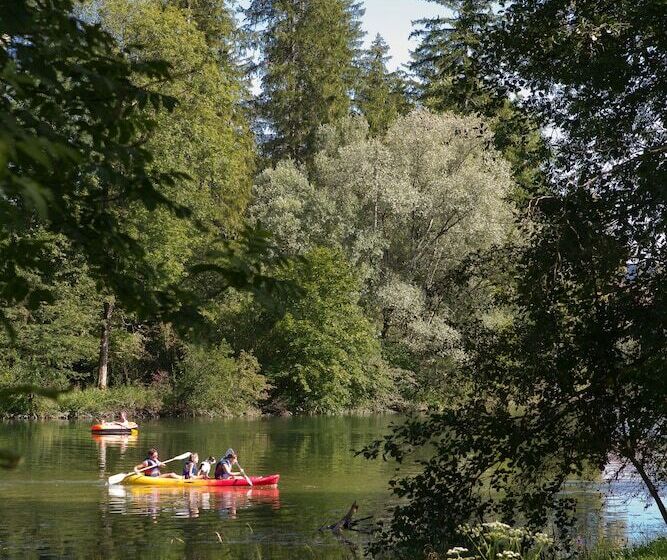 Отель Camping Les Pêcheurs