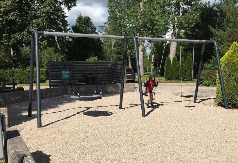 Отель Camping Les Pêcheurs