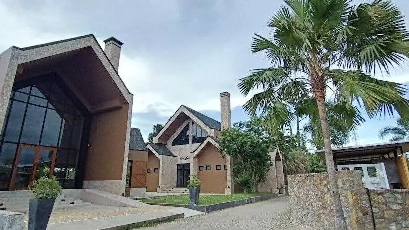 Hotelli Greta Resort And Sport Club