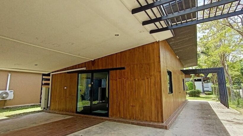 בית מלון כפרי Greta Resort And Sport Club