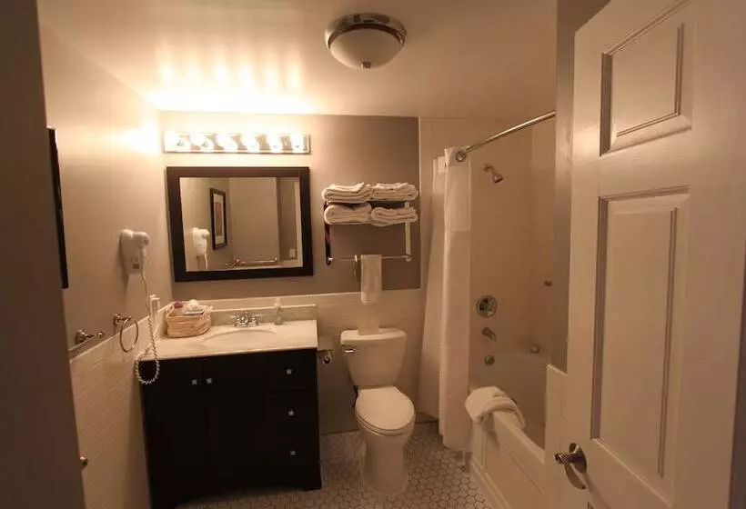 Hotelli Lodging At The Gaffer Inn