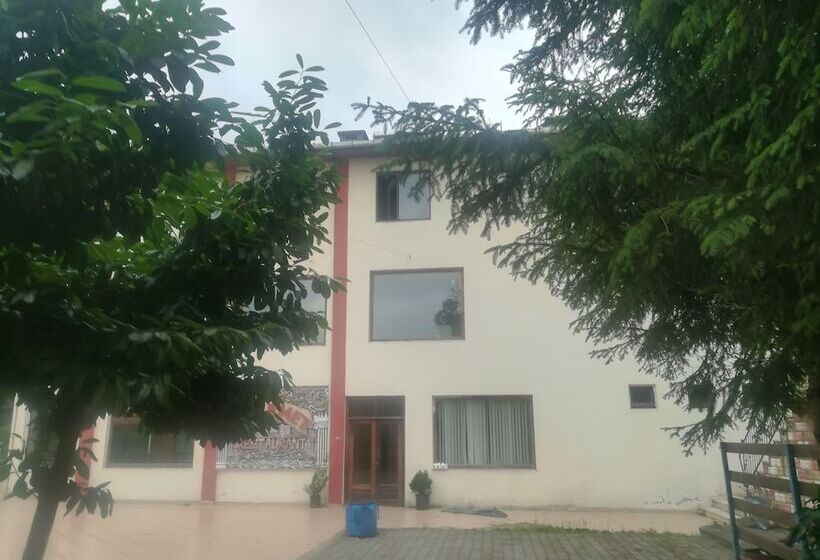 בית מלון כפרי Seremet Dinlenme Tesisi