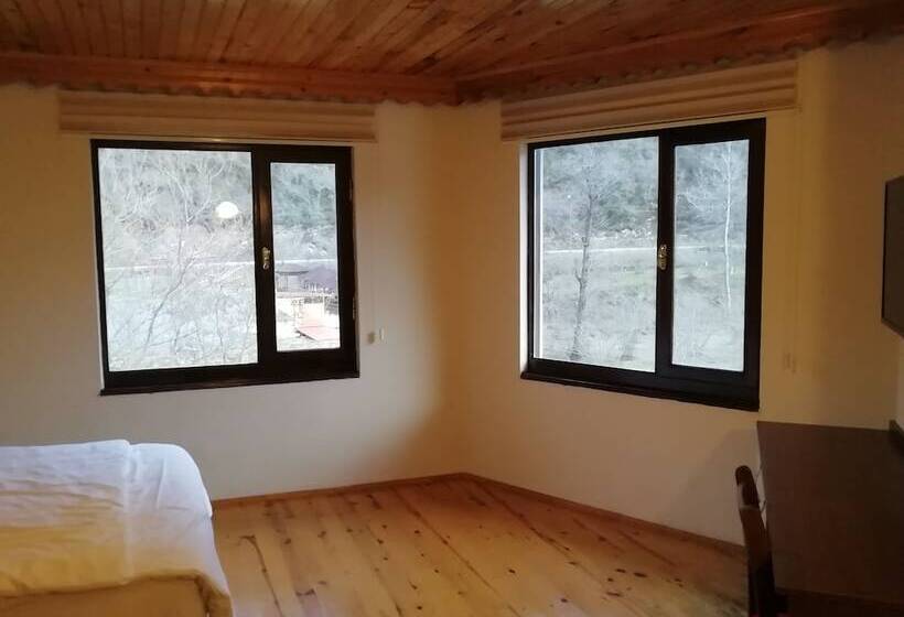 בית מלון כפרי Seremet Dinlenme Tesisi