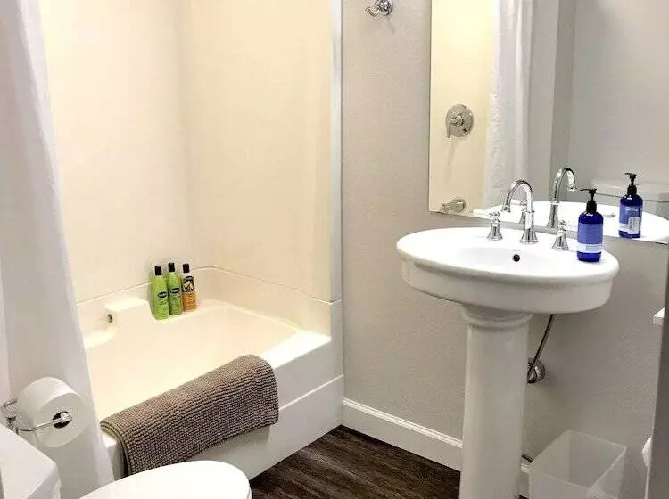 Mandala Springs Wellness Retreat Center