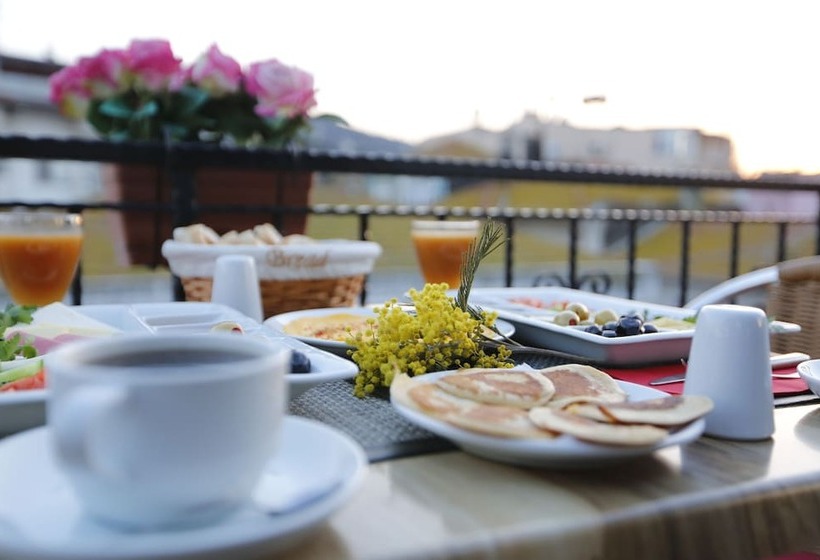 Mimoza Butik Otel Buyukada