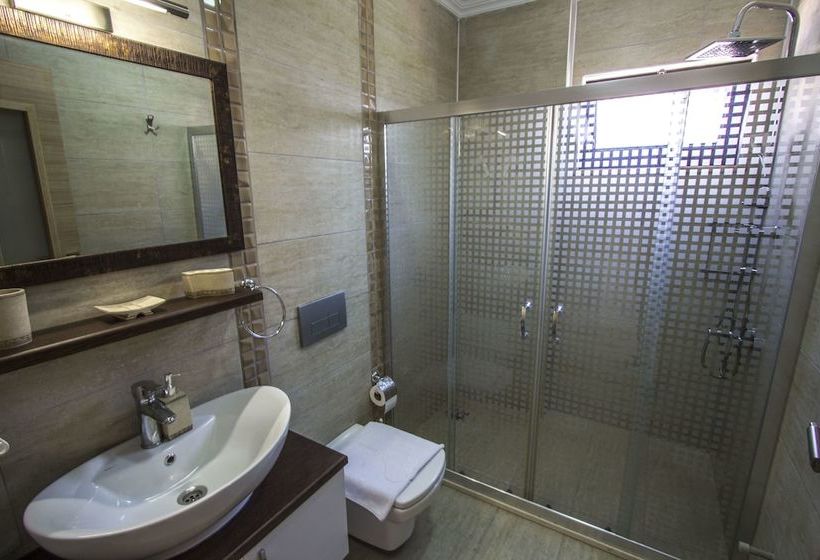 Villa South By Tatilpremium