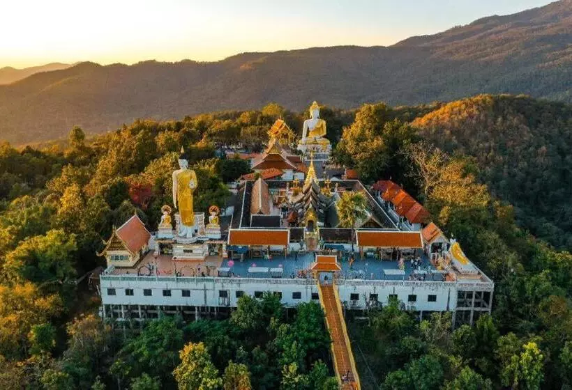 هتل Baan Pondchanok