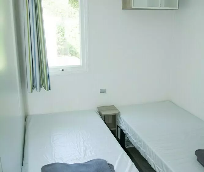 ホテル Camping Les Amandiers