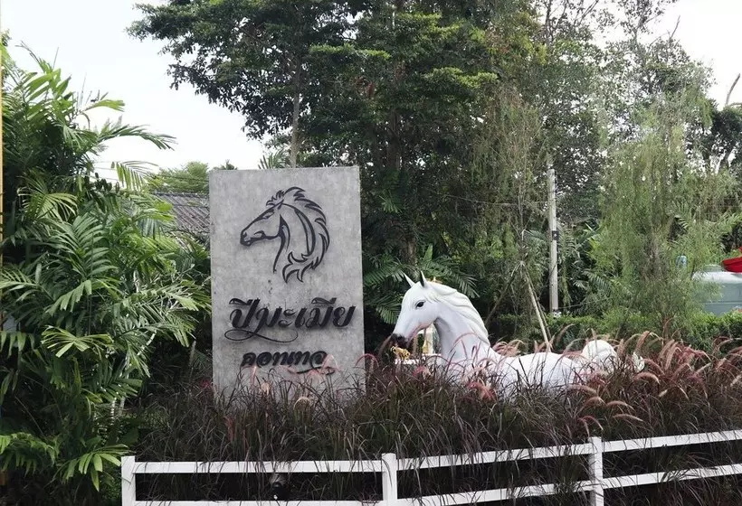 ホテル Pee Mamia Cottage