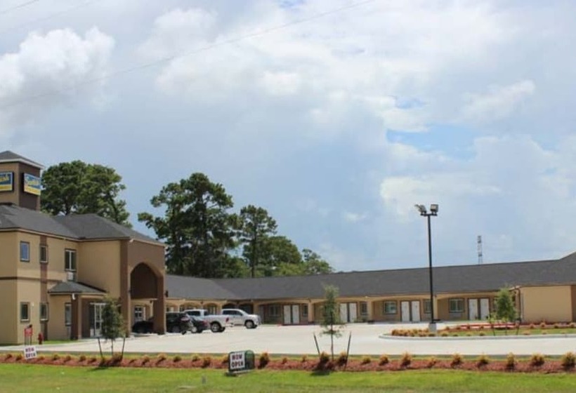 Отель Scottish Inn & Suites