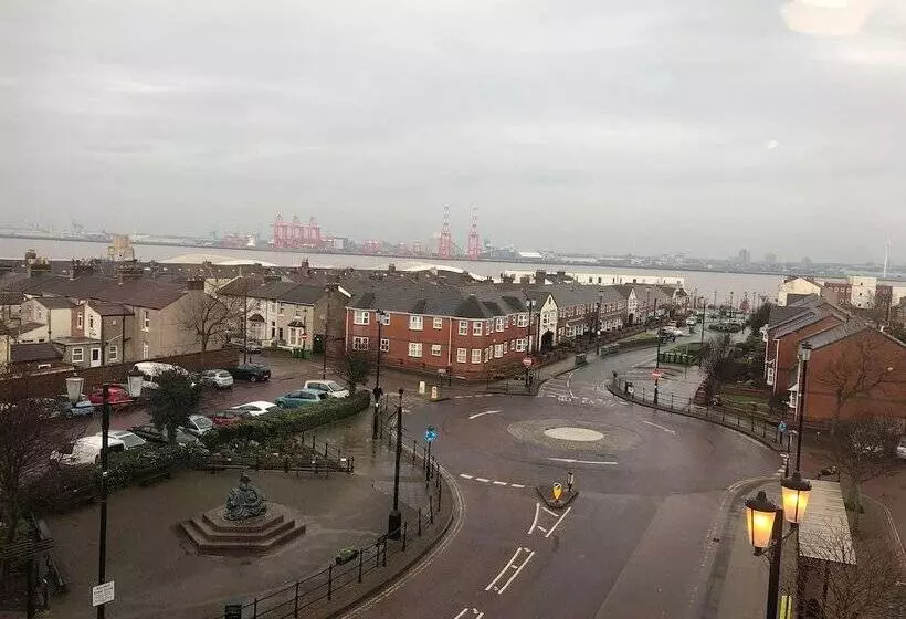 ホテル The New Brighton
