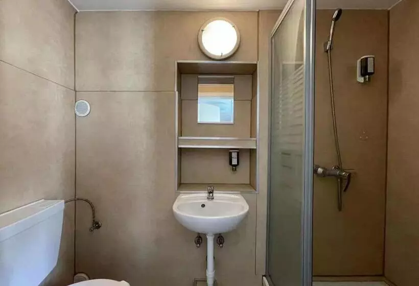 Interlaken Linda Inn Lodge