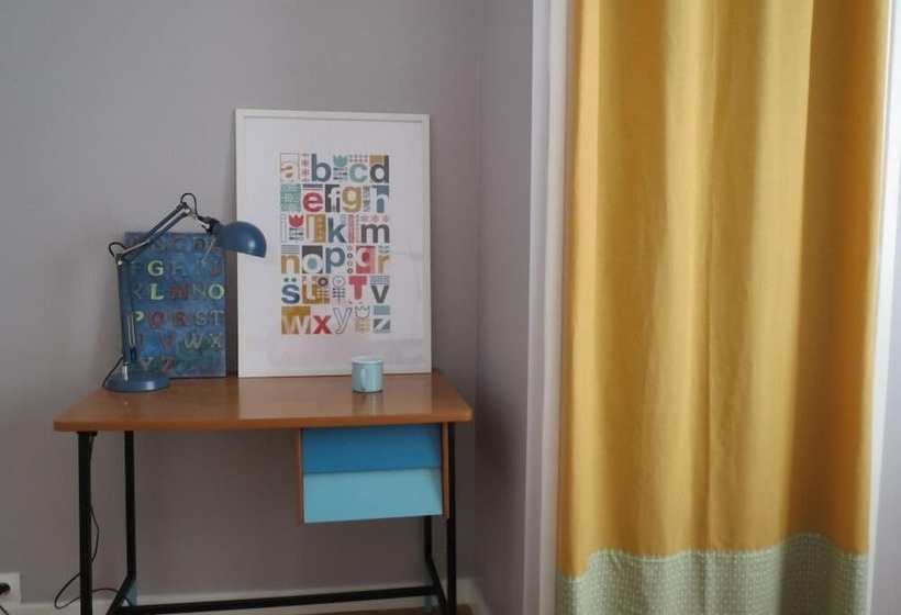 住宿加早餐  Le Portail Rouge