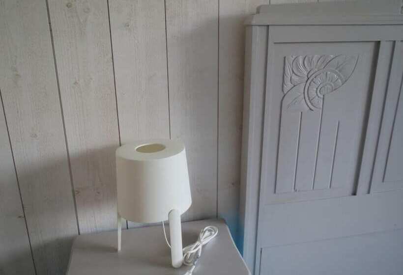 住宿加早餐  Le Portail Rouge