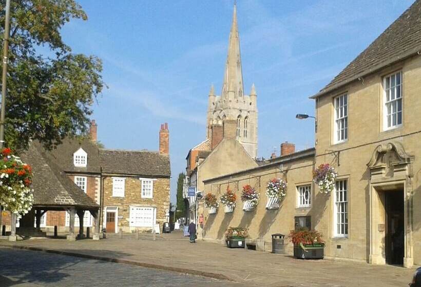 مبيت وإفطار The Old Stables
