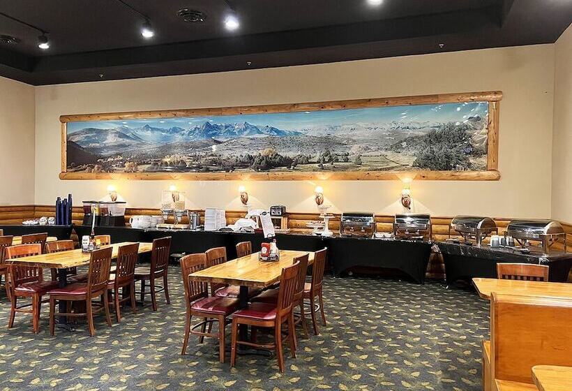 Grand Bear Resort At Starved Rock