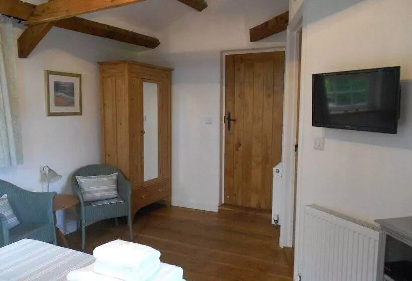 Hill View B&b