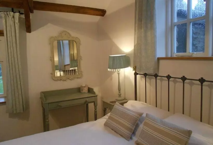 Hill View B&b