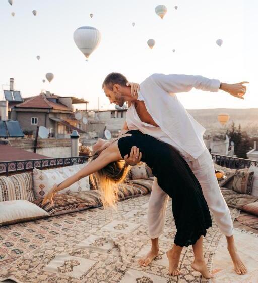 هتل Caftan Cave Suites