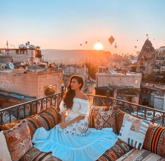 هتل Caftan Cave Suites