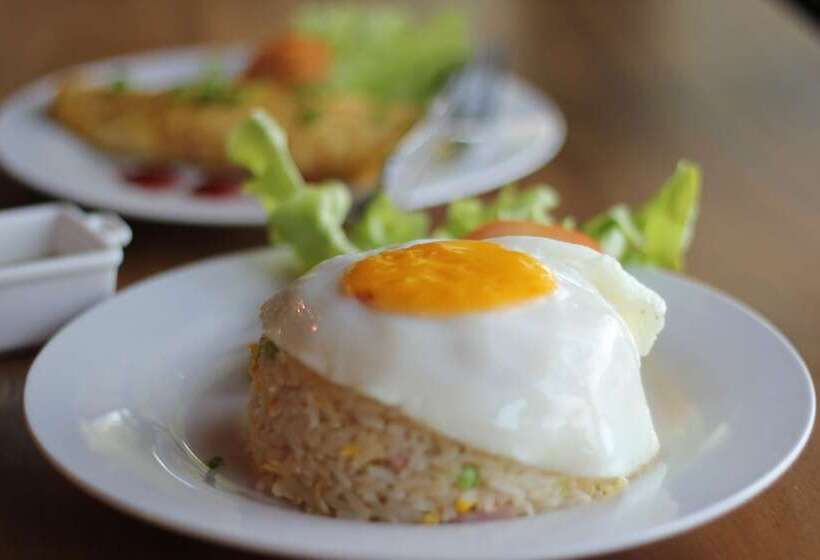 酒店 Canvas Family Home