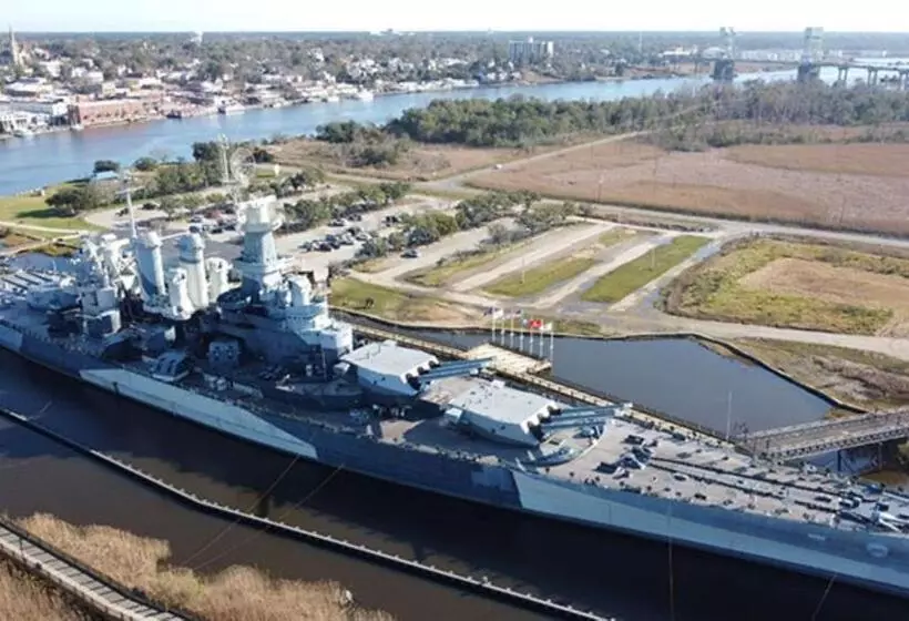 Hotelli Holiday Inn Express & Suites   Wilmington West   Medical Park, An Ihg