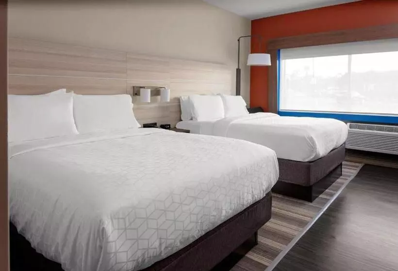 Hotelli Holiday Inn Express & Suites   Wilmington West   Medical Park, An Ihg