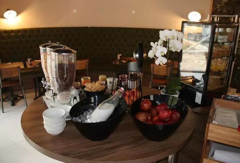 ホテル Ibis Styles Puteaux Paris La Defense