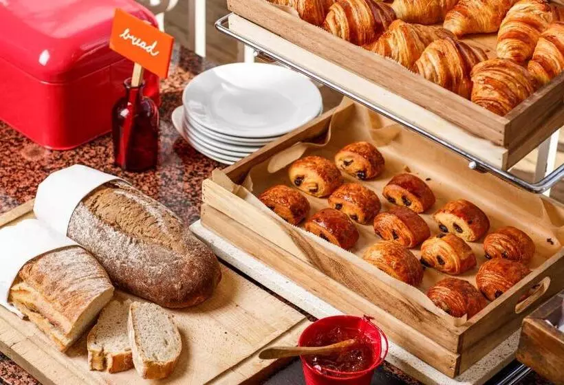 ホテル Ibis Styles Puteaux Paris La Defense