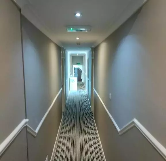 ホテル Torbay Court