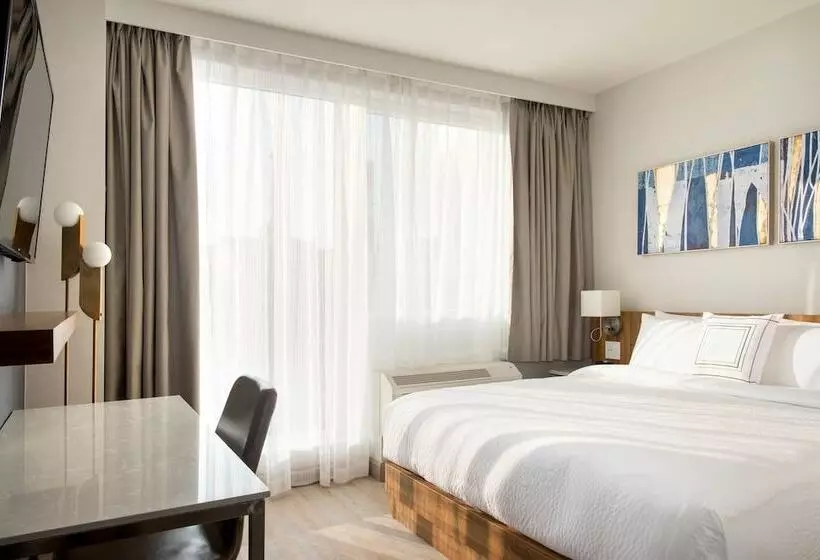 Hotelli Towneplace Suites By Marriott New York Long Island City