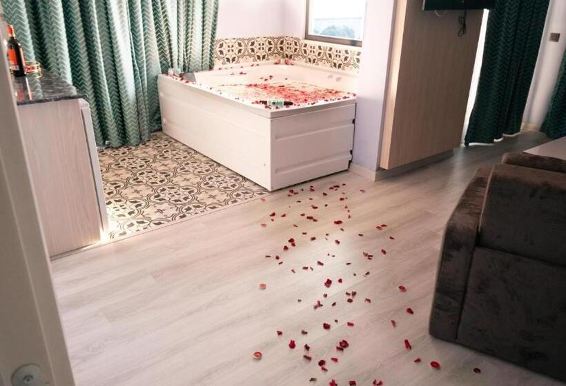 Livaneli Boutique Otel