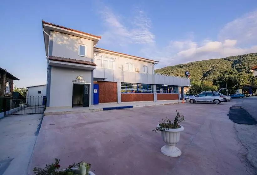 Lotus Home Sapanca