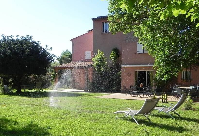 פנסיון B&b Le Clos Des Vignes Saint Raphael