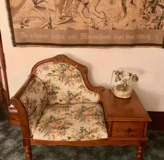 The Hancock House Bed & Breakfast Inn