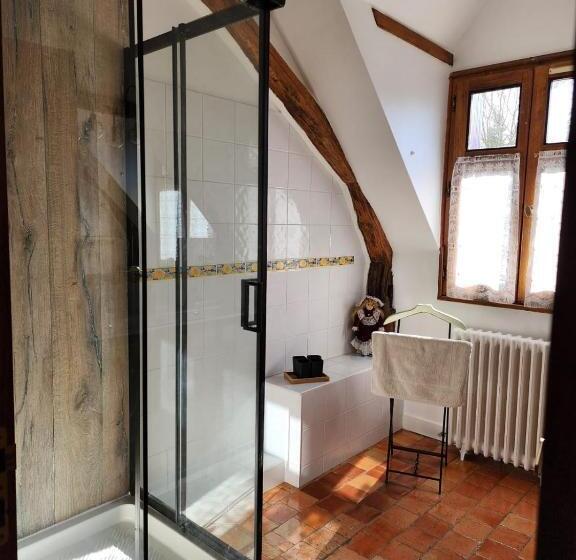 Aamiaismajoitus (B&B) Manoir De La Maison Blanche