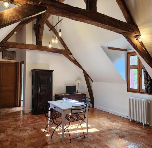 Aamiaismajoitus (B&B) Manoir De La Maison Blanche