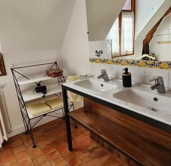 ベッドアンドブレックファースト Manoir De La Maison Blanche