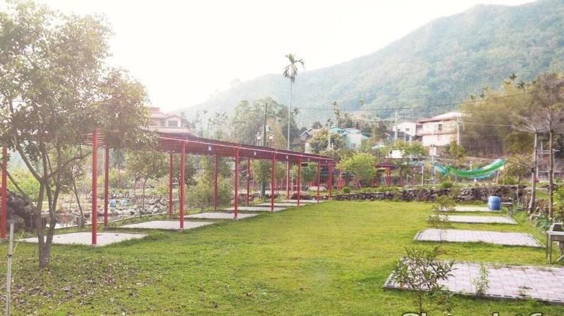 تختخواب و صبحانه 溪頭老爺山莊xitou Royal Villa