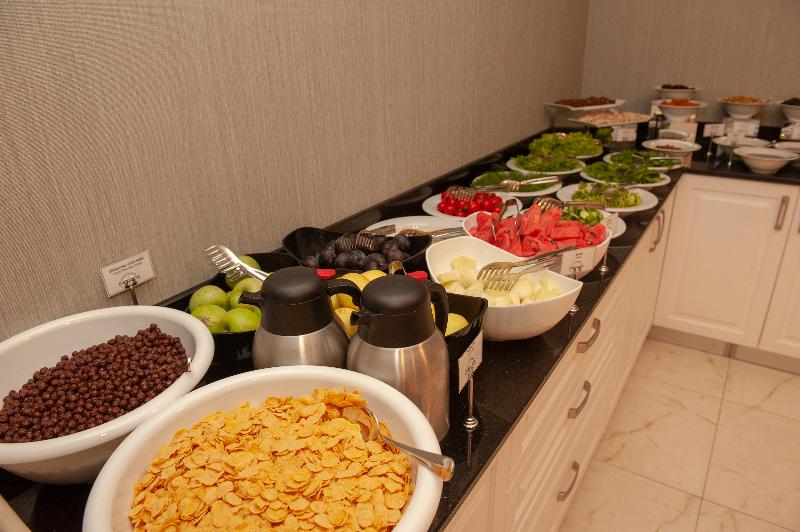 Empula Hotel & Residences