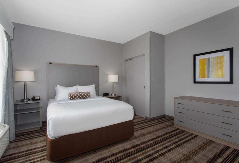 Hawthorn Extended Stay By Wyndham Loveland