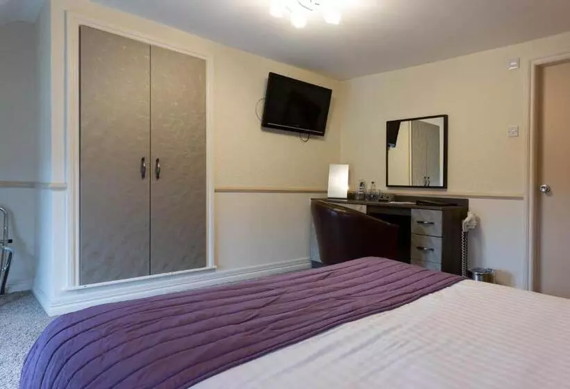 Hostelli The White Swan