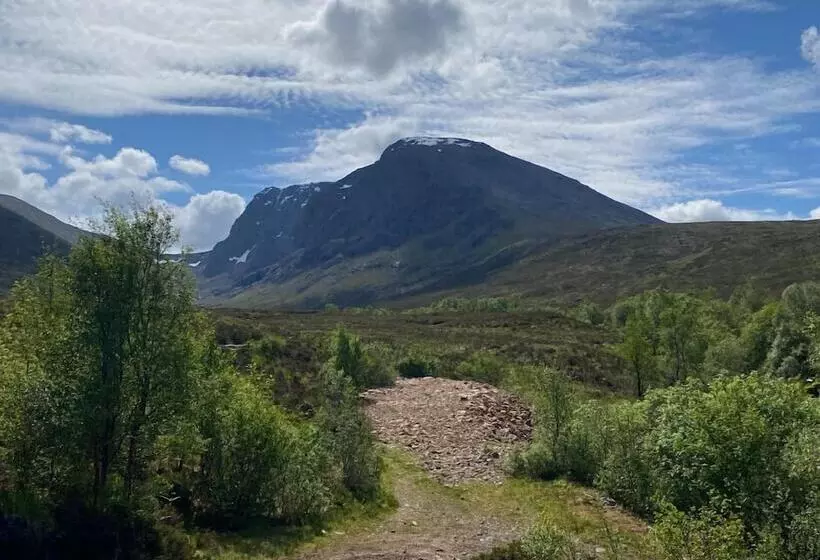 Hotelli Burnbank Lodges