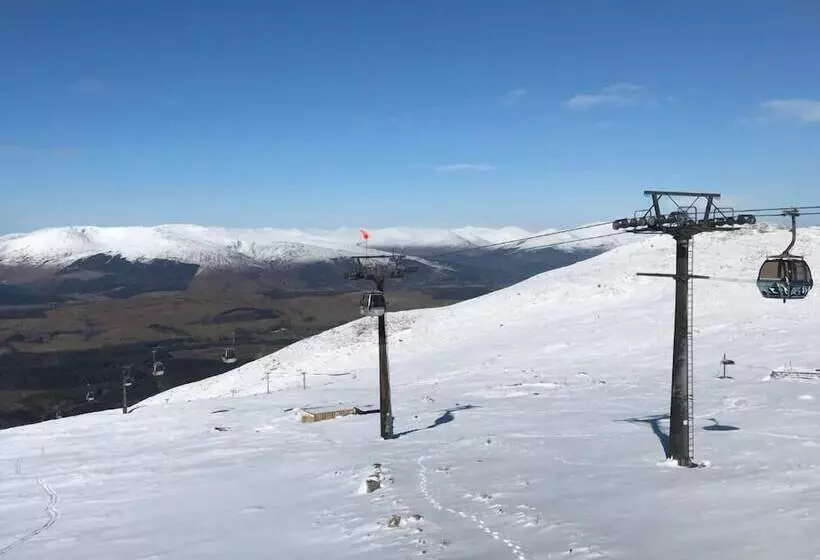 Hotelli Burnbank Lodges