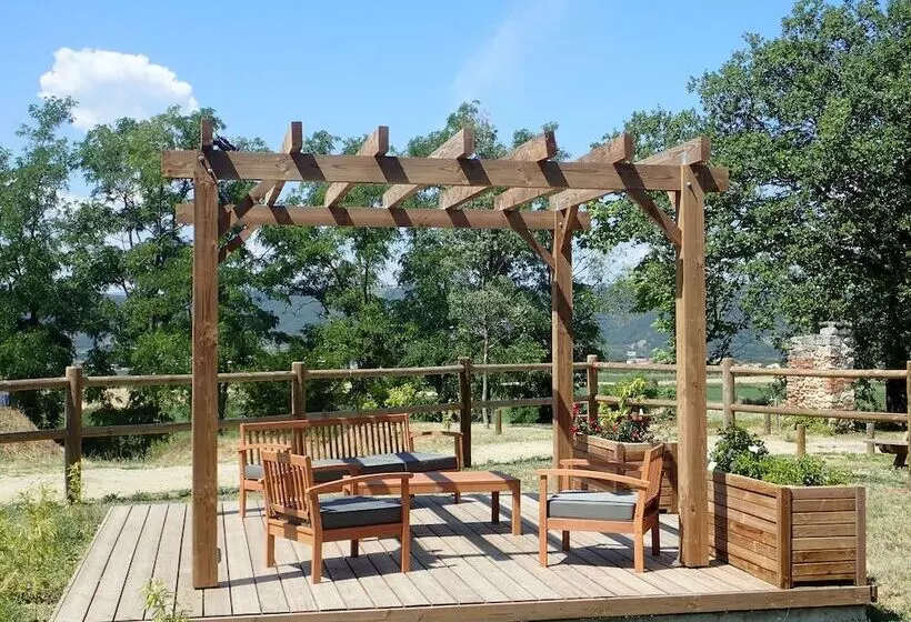 هتل Camping Domaine De Senaud