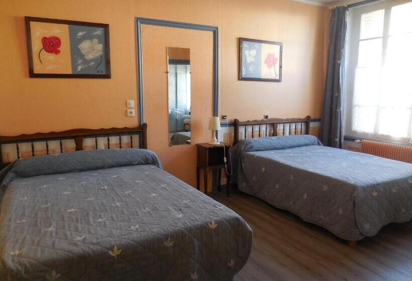 בית מלון כפרי De La Gare