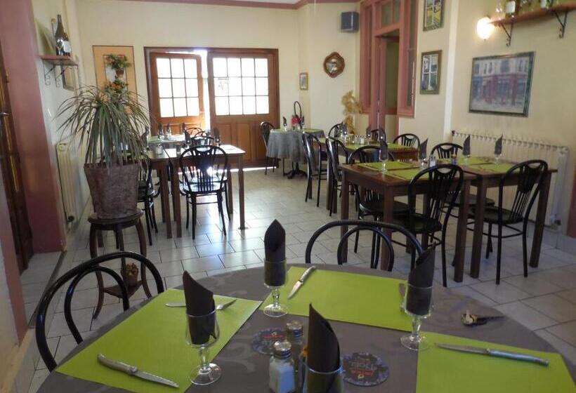 בית מלון כפרי De La Gare