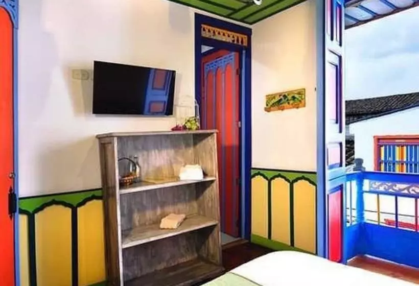 ホテル Hostal De Jahn