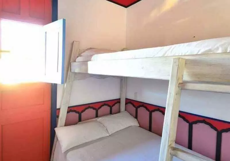 ホテル Hostal De Jahn