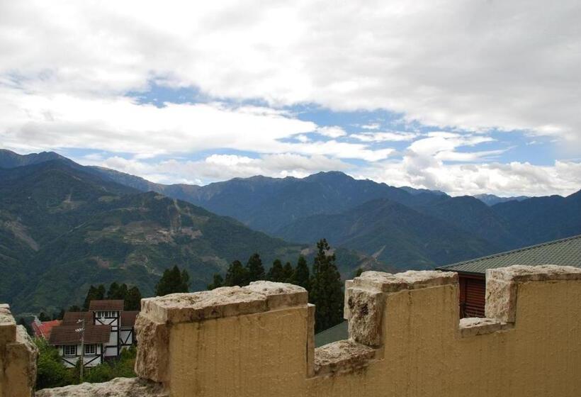 هتل Huis Ten Bosch